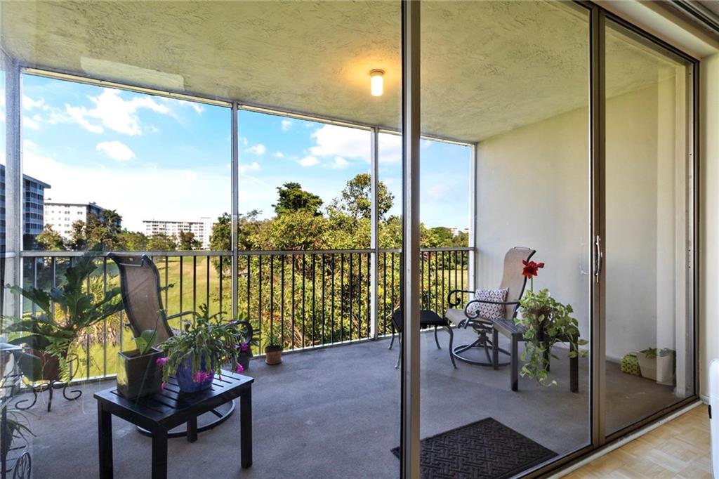 Palm Aire Country Club - Residential