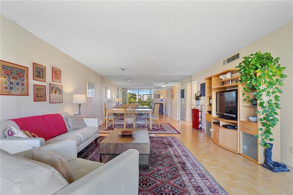 Palm Aire Country Club - Residential