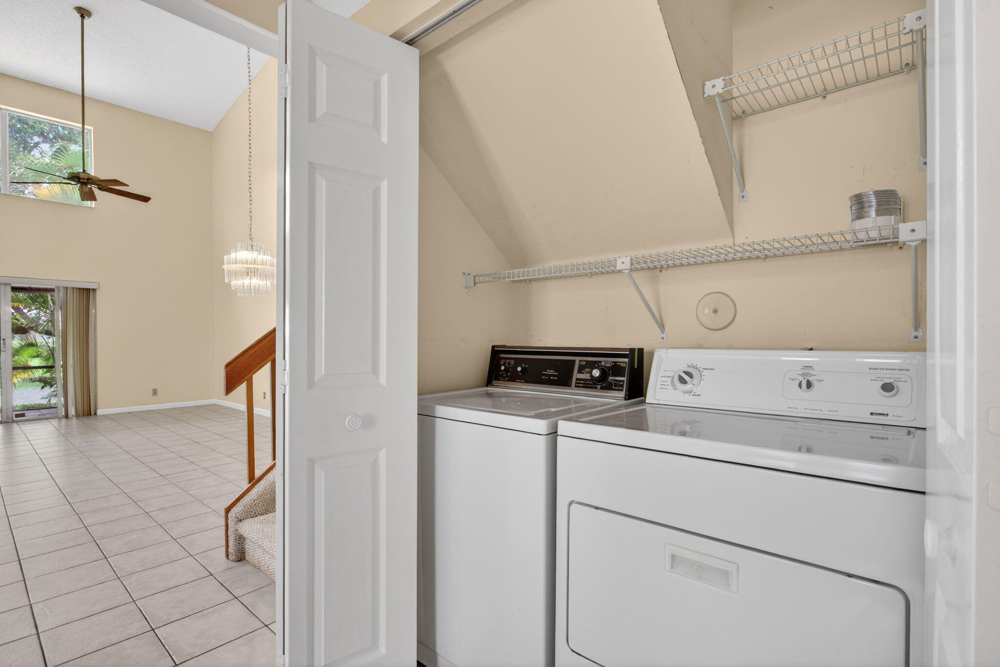 HOLIDAY SPRINGS VILLAGE - Residential