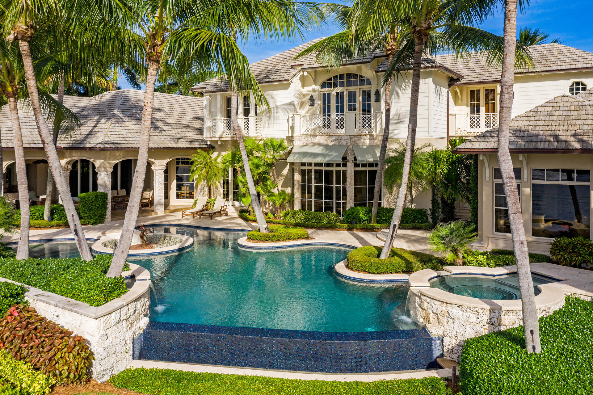 WATERWAY LANE - Residential