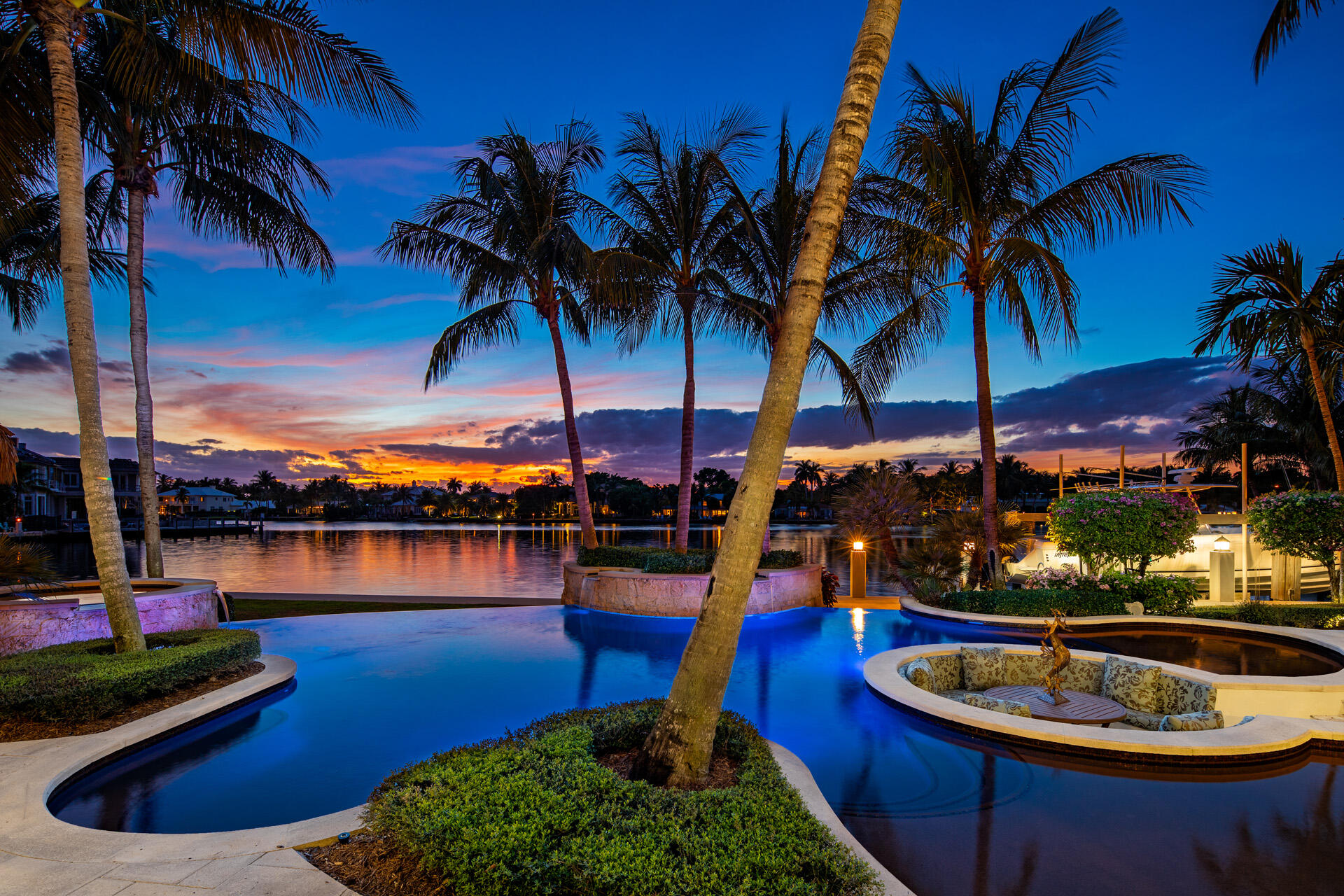 WATERWAY LANE - Residential