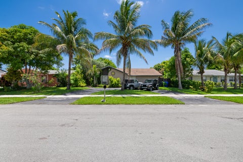 Tiny photo for 8210 SW 4TH Place, North Lauderdale, FL 33068 (MLS # B26051991)