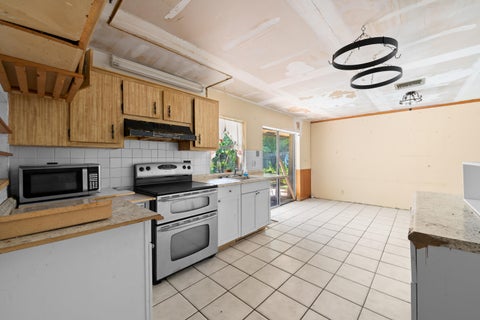 Tiny photo for 8210 SW 4TH Place, North Lauderdale, FL 33068 (MLS # B26051991)