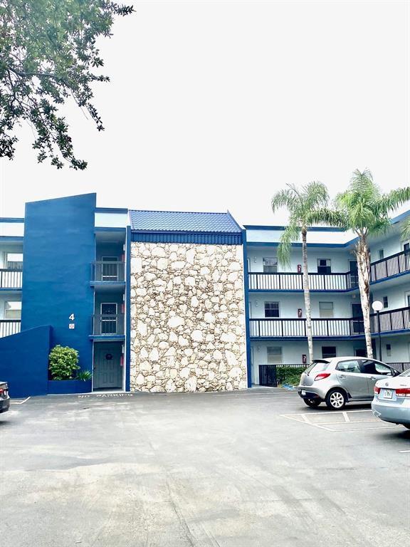 3130 Holiday Springs Blvd 104