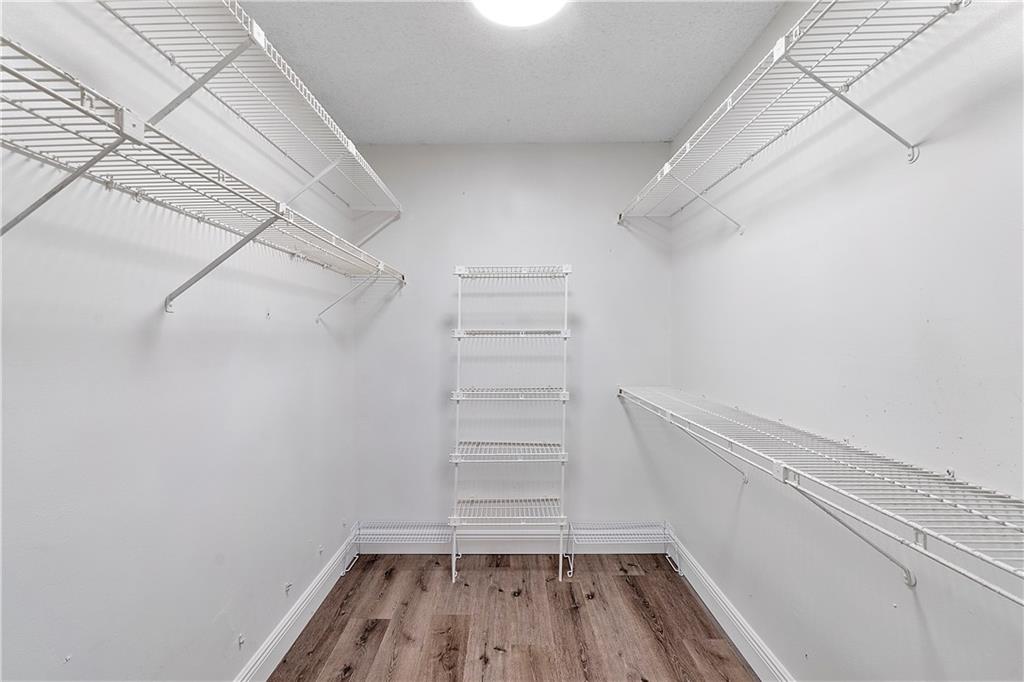 Palm Lakes Condo - Residential