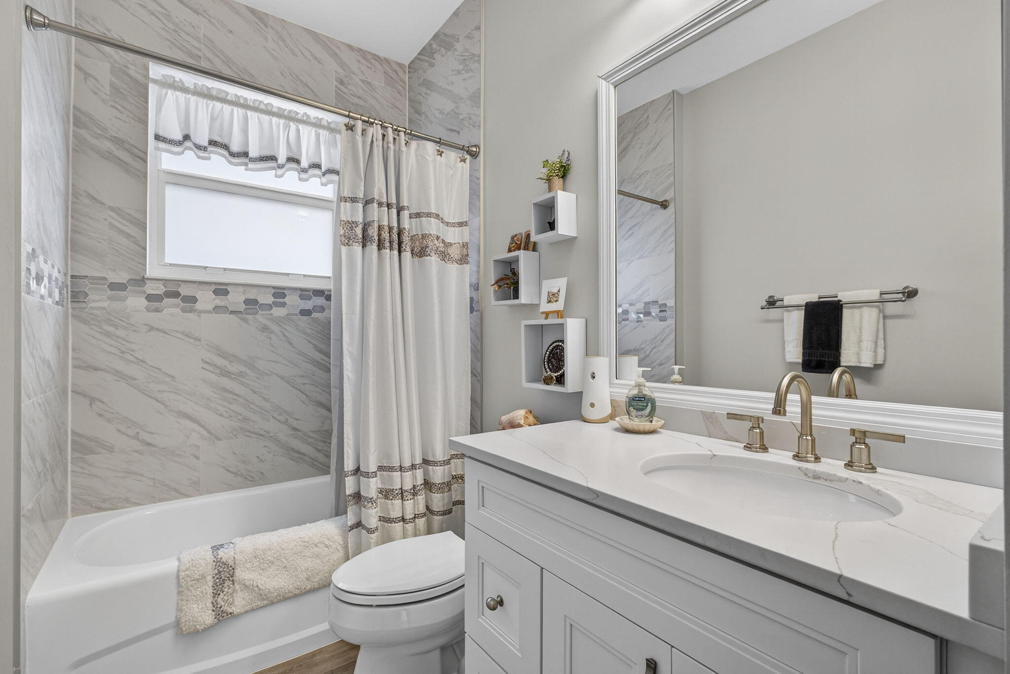 BELLA TERRA PUD 1 - Residential