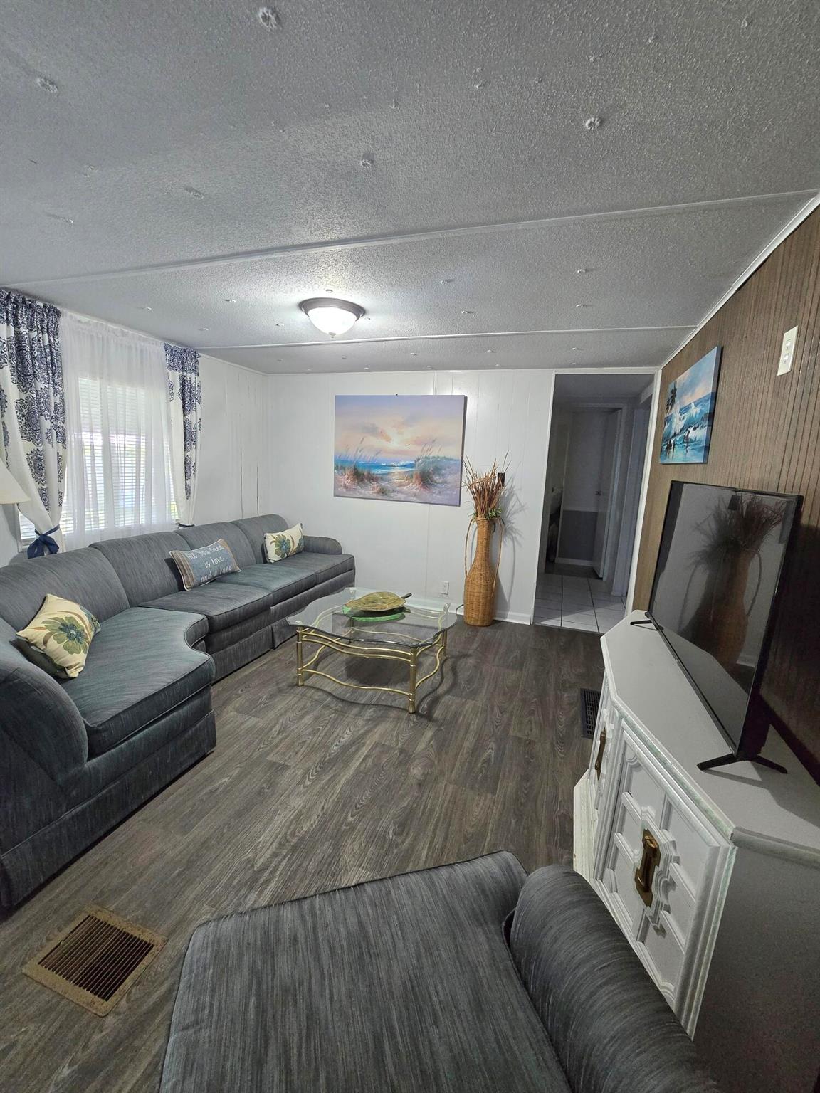 TAYLOR CREEK - Residential