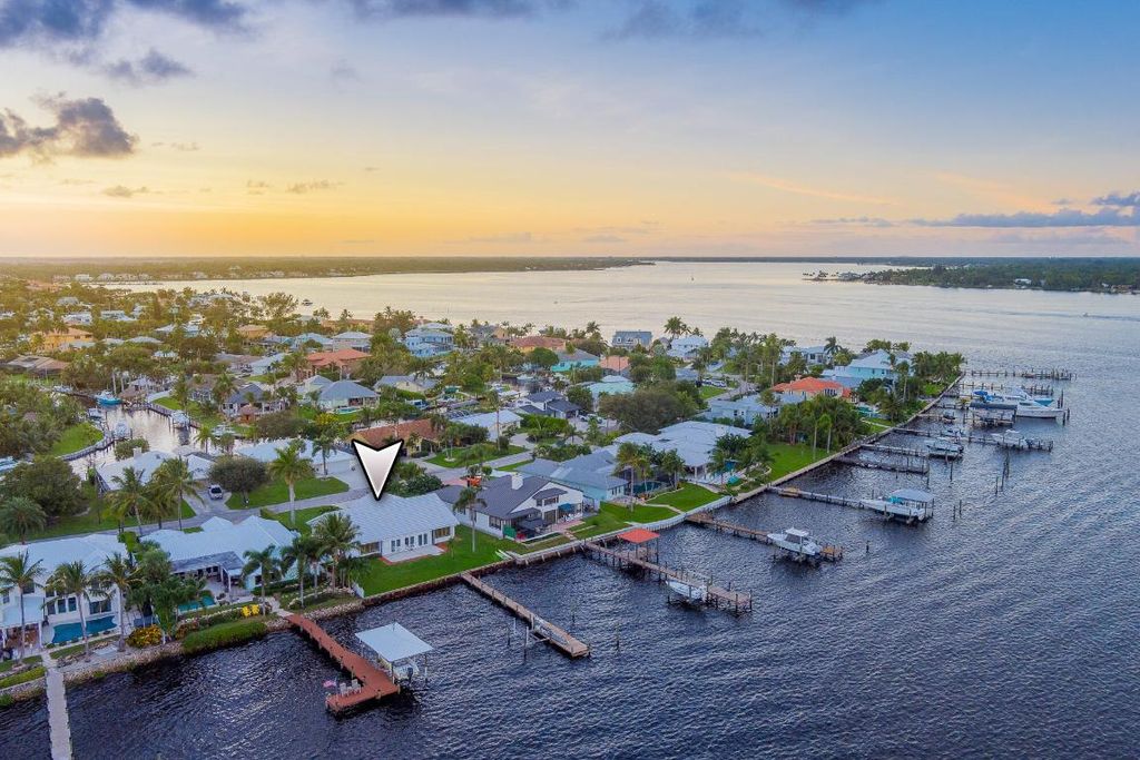 Photo of 1270 SW Dyer Point Road, Palm City, FL 34990 (MLS # R11065305)