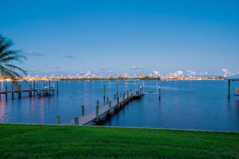 A home in Palm City