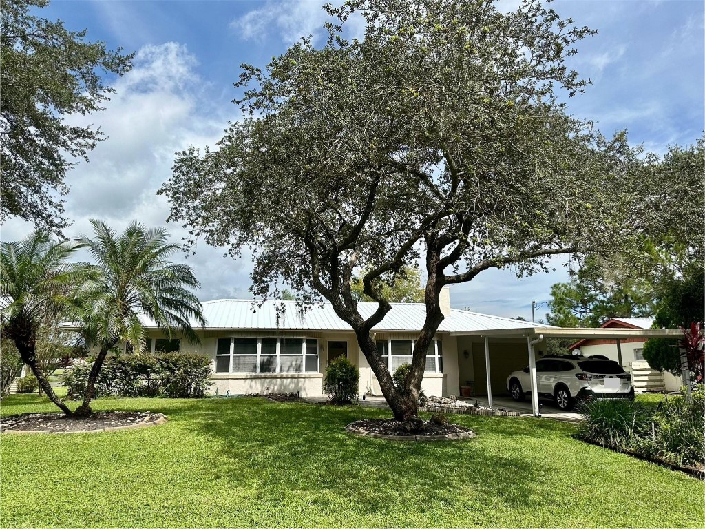 Leisure Lakes - Residential