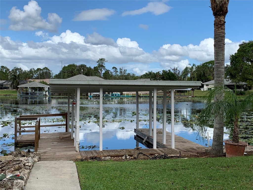 Leisure Lakes - Residential