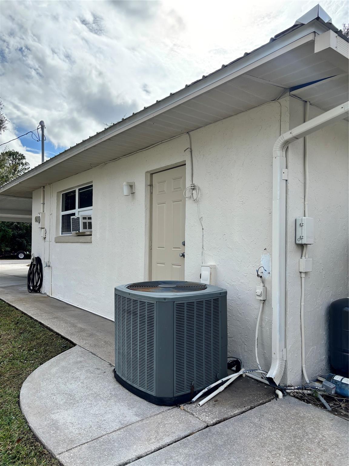 Leisure Lakes - Residential