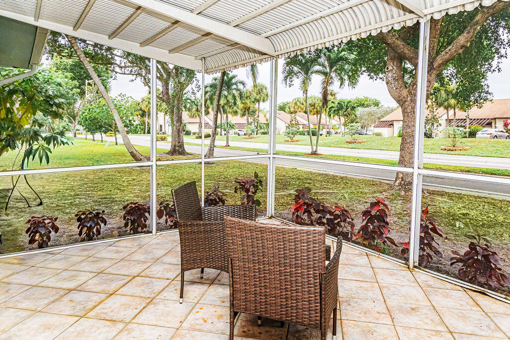 MEED RACQUET CLUB 5 - Residential Lease