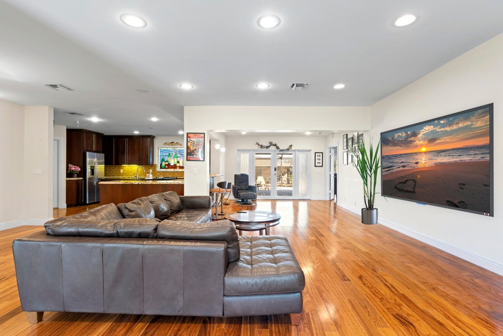 Photo of 2700 NE 4TH Way, Boca Raton, FL 33431 (MLS # B26094911)