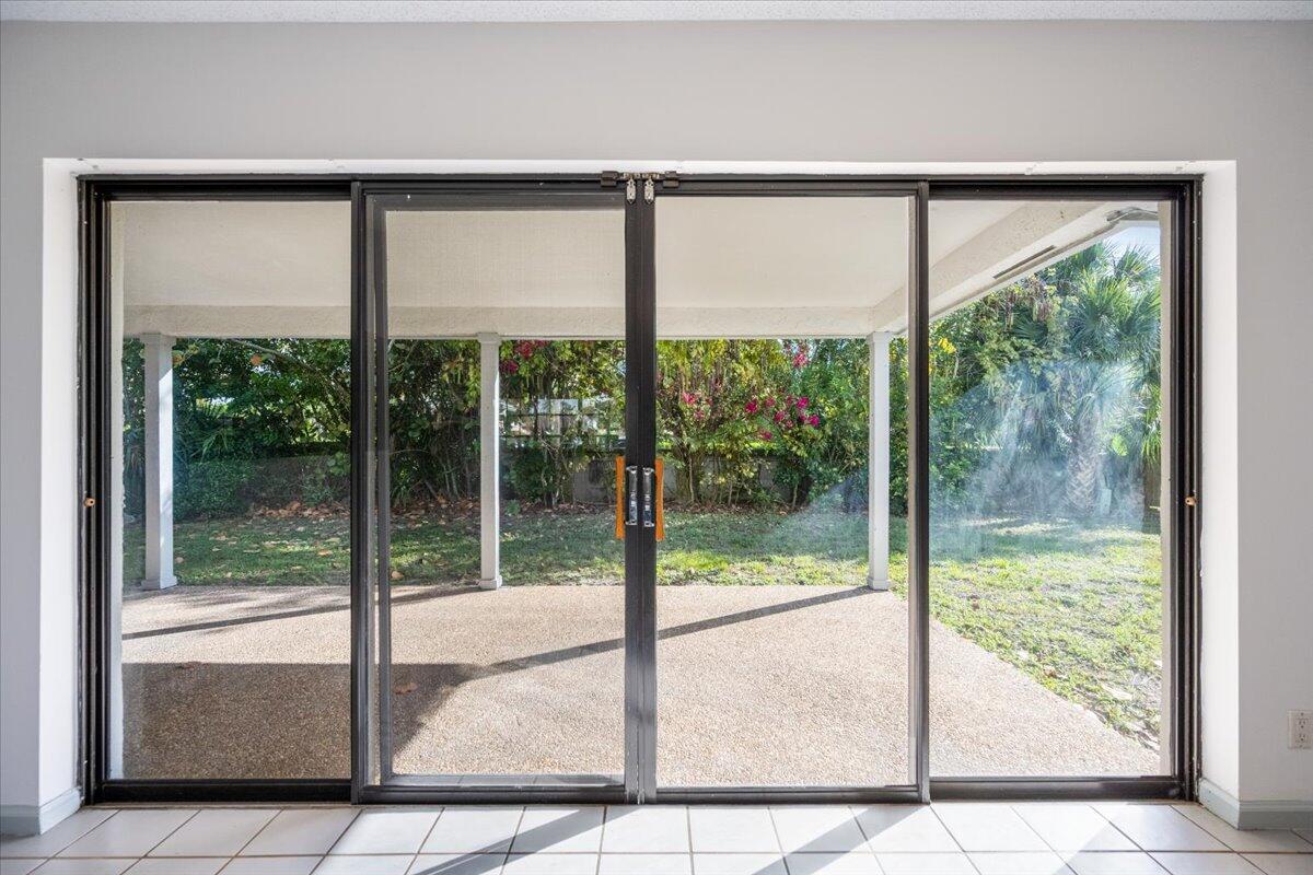 GREENVIEW SHORES 2 OF WELLINGTON - Residential Lease