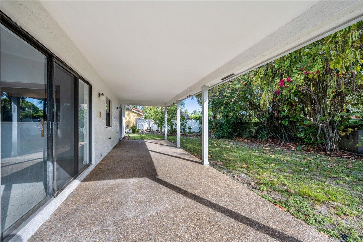 GREENVIEW SHORES 2 OF WELLINGTON - Residential Lease