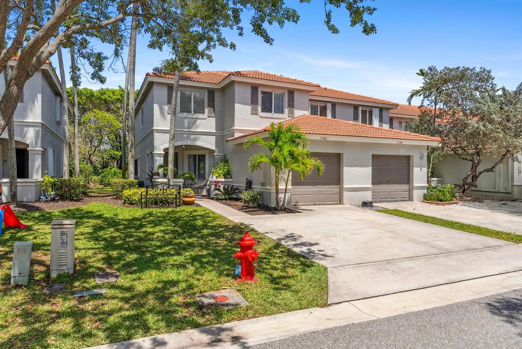 Photo of 7140 Hawks Nest Terrace, Riviera Beach, FL 33407 (MLS # R11081558)