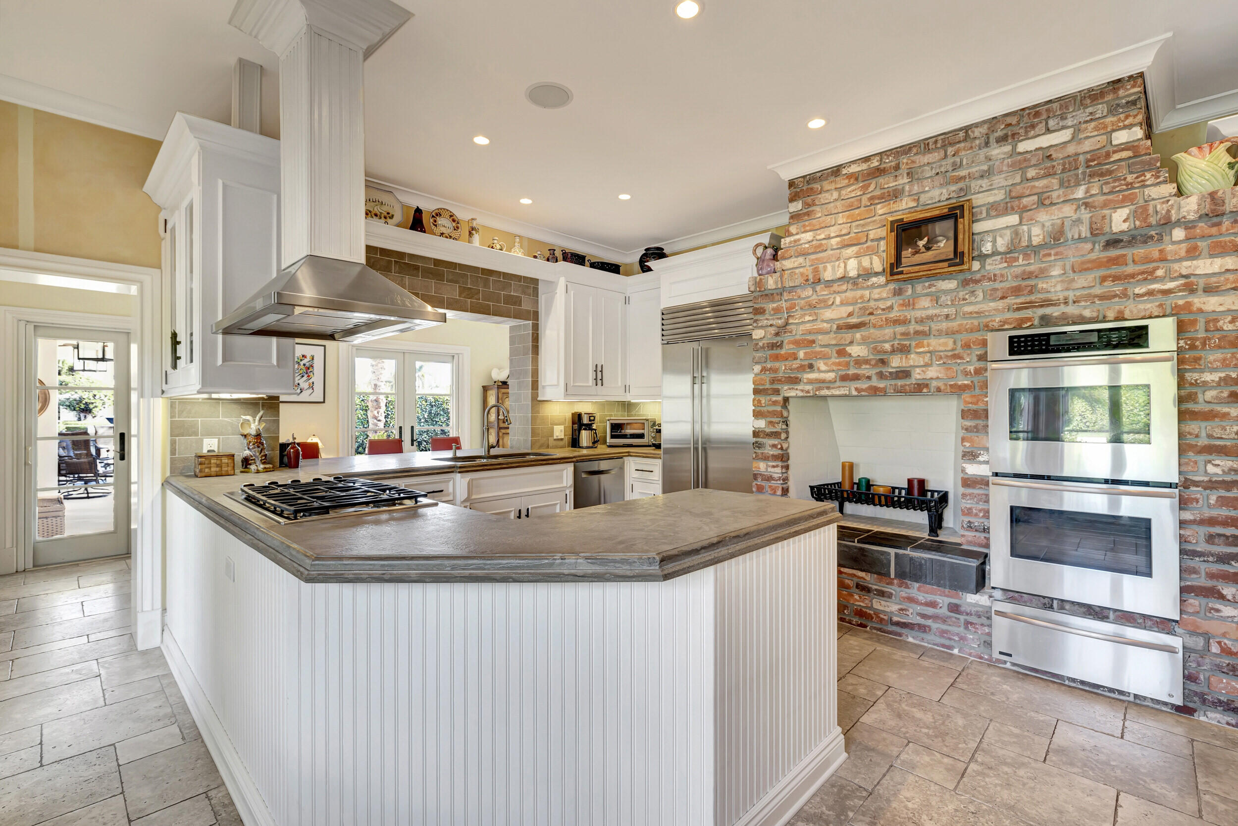 Point Manalapan - Residential