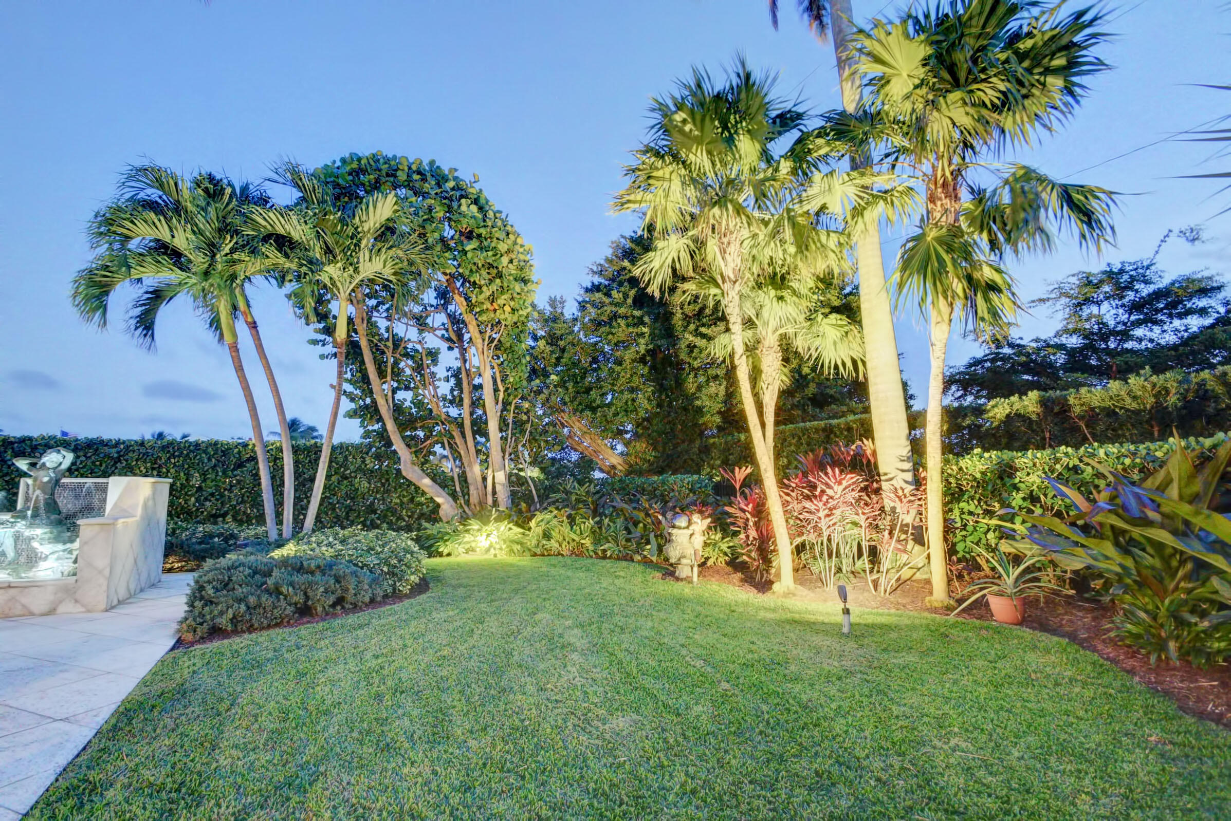 Point Manalapan - Residential