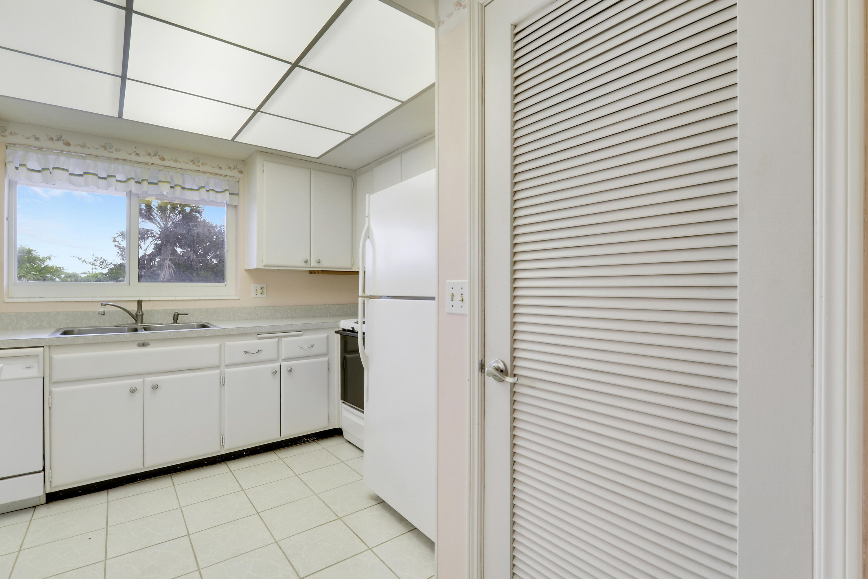 BLAIR HOUSE CONDO A - Residential