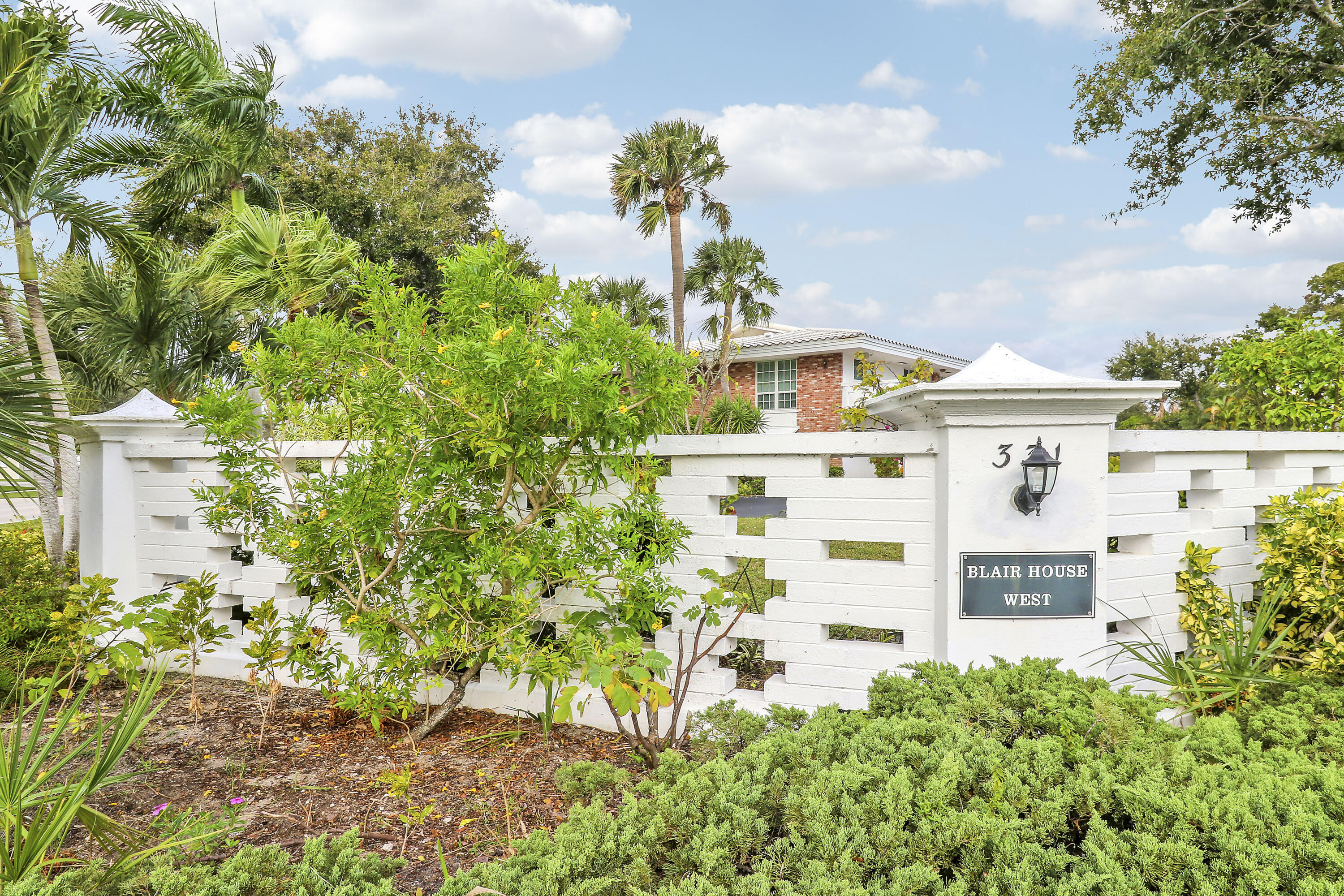 BLAIR HOUSE CONDO A - Residential