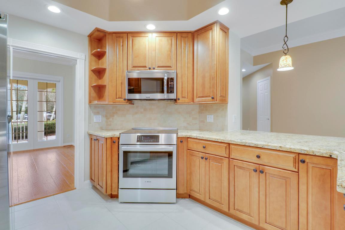 THE RETREAT - Residential