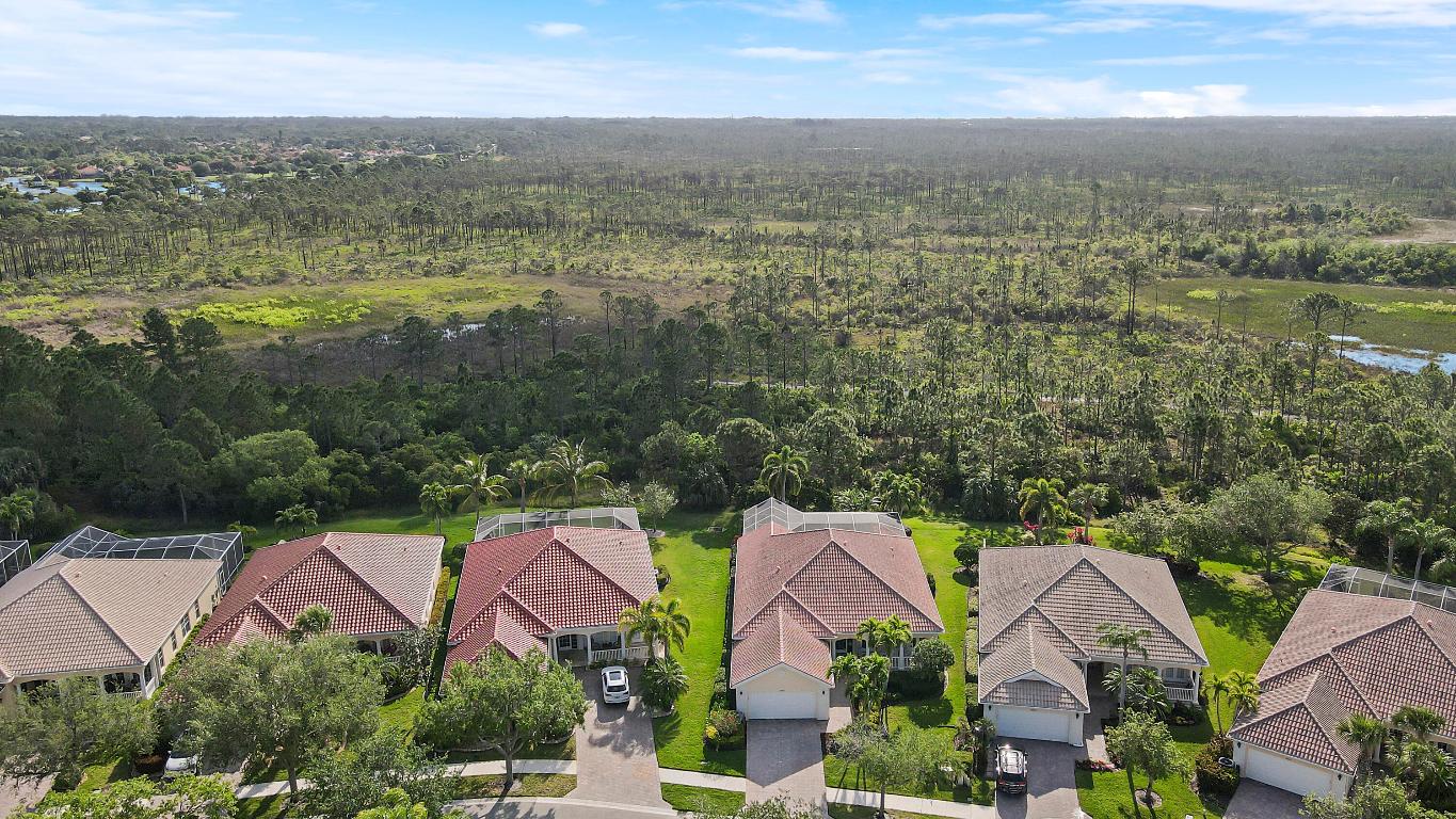 THE RETREAT - Residential