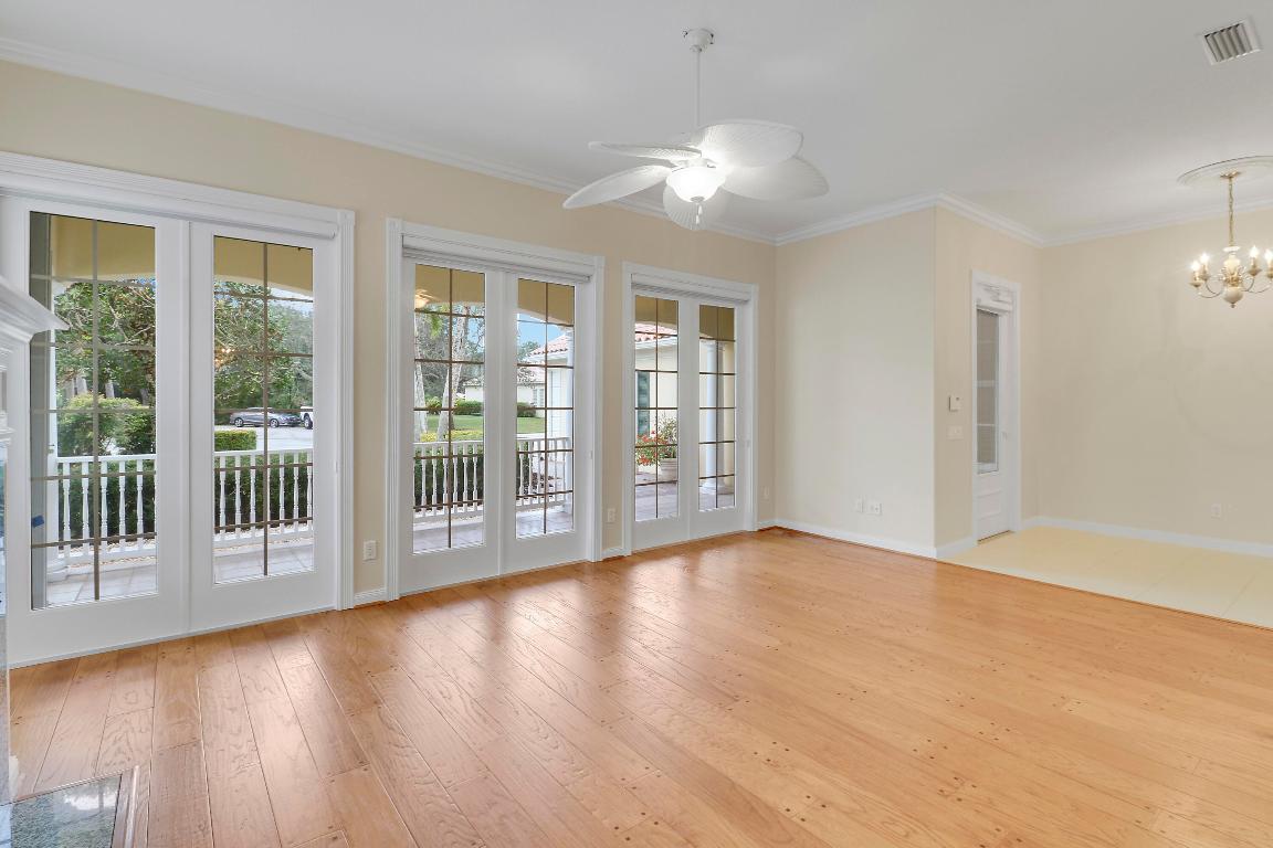 THE RETREAT - Residential