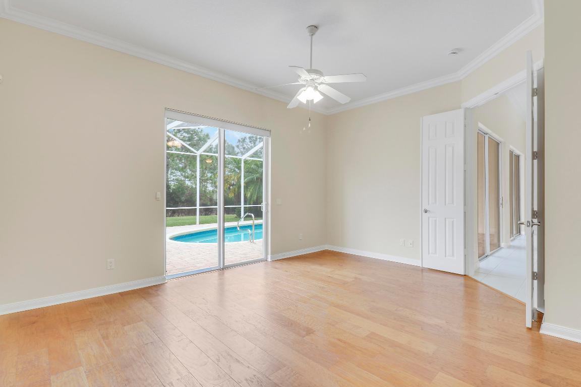 THE RETREAT - Residential