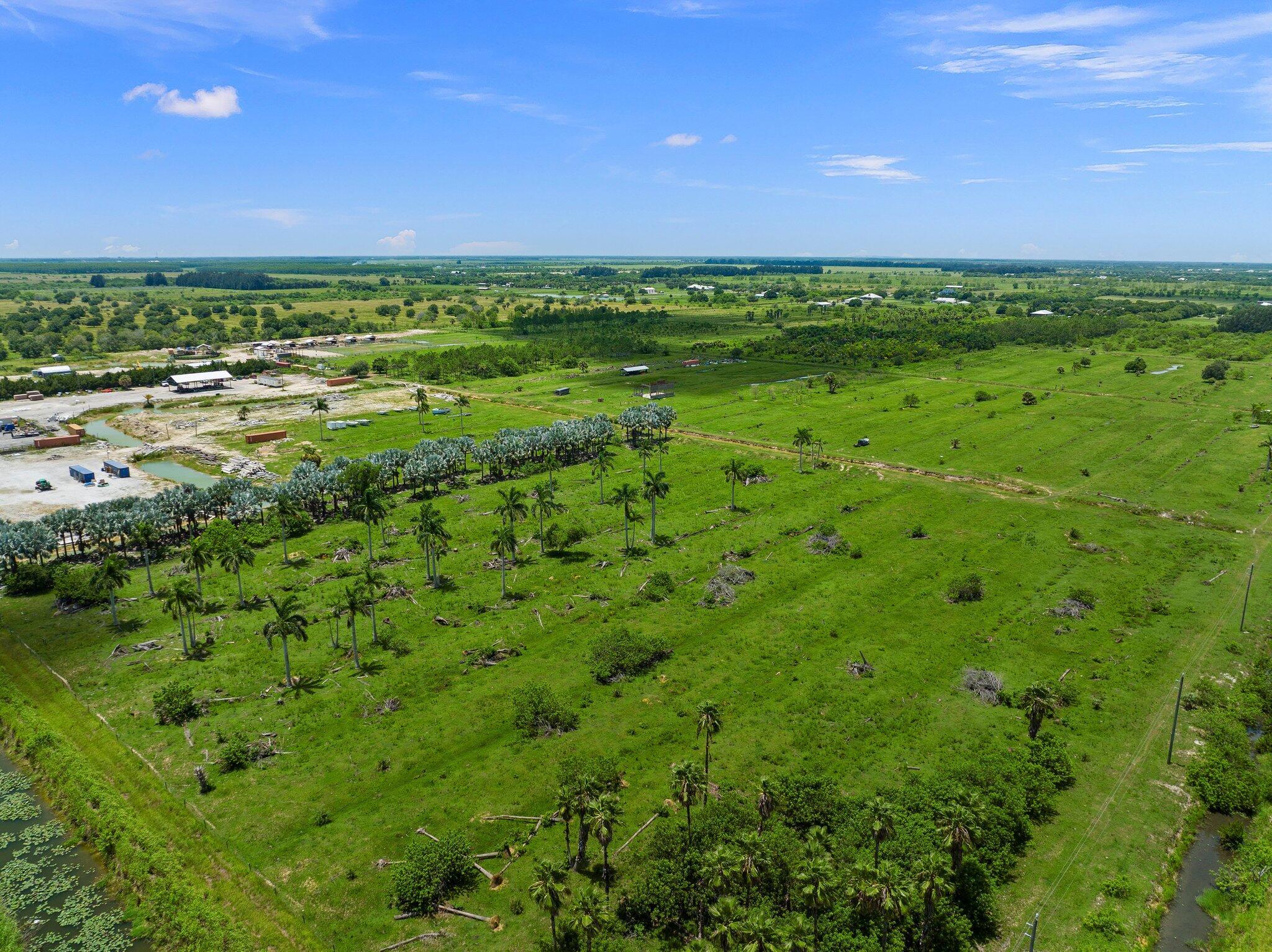 METES AND BOUNDS - Land