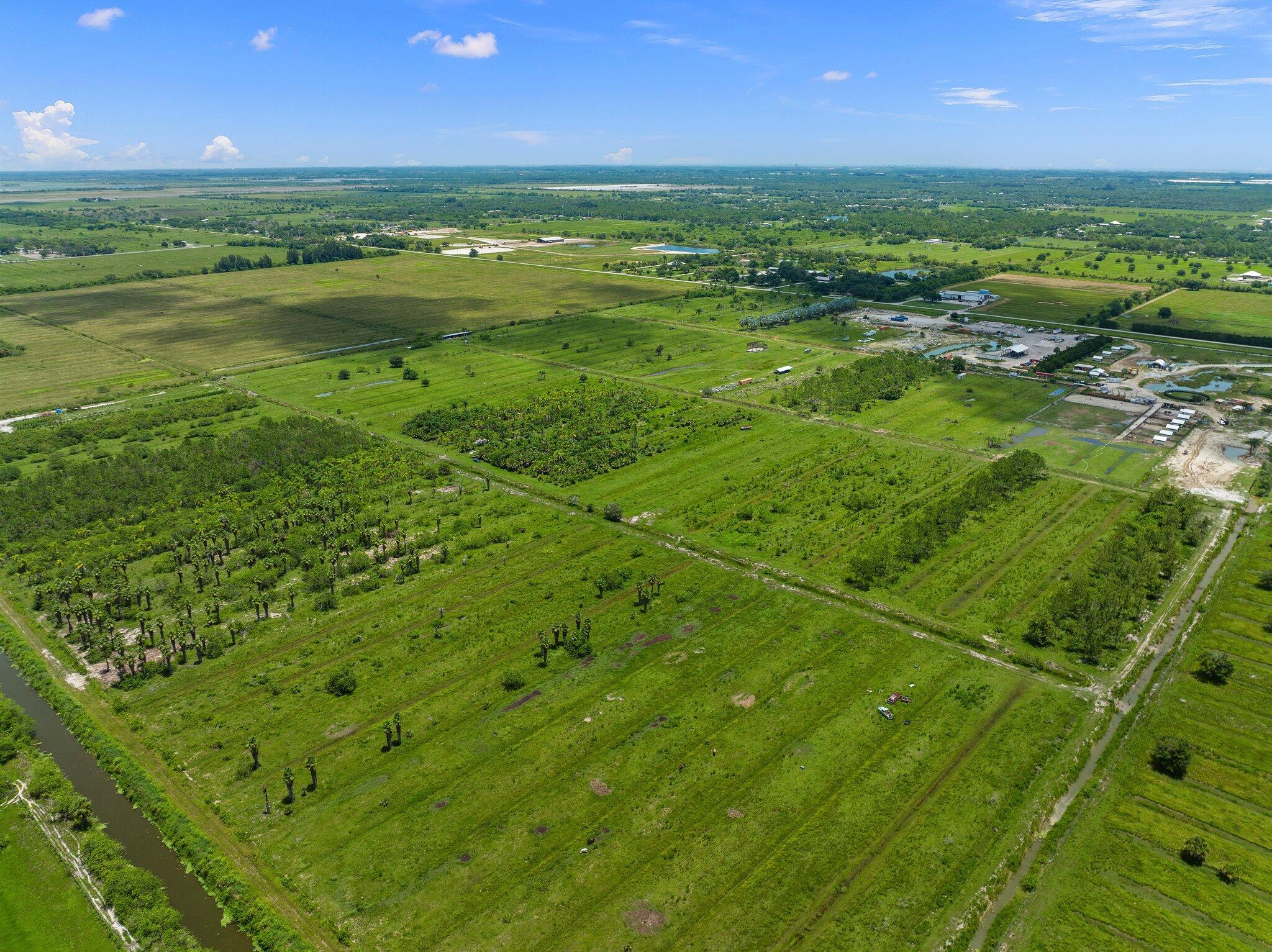 METES AND BOUNDS - Land