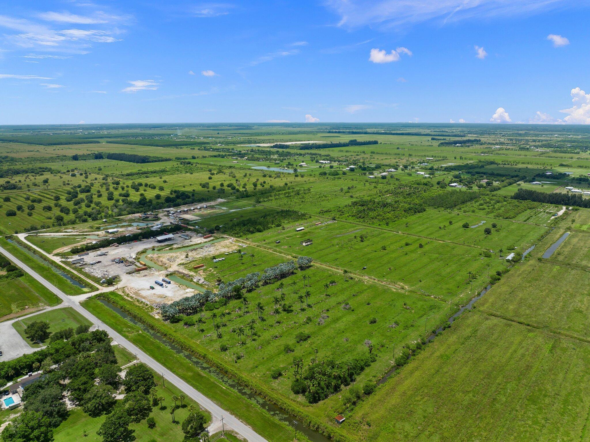 METES AND BOUNDS - Land