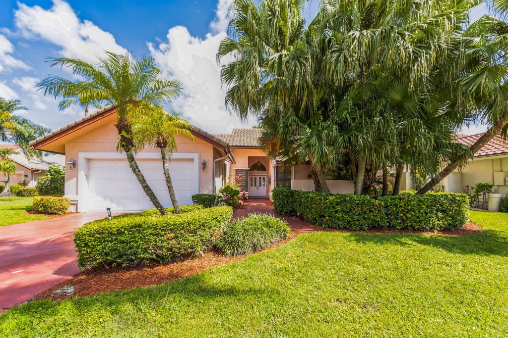 Photo of 19365 CHERRY HILLS Terrace, Boca Raton, FL 33498 (MLS # B26060098)