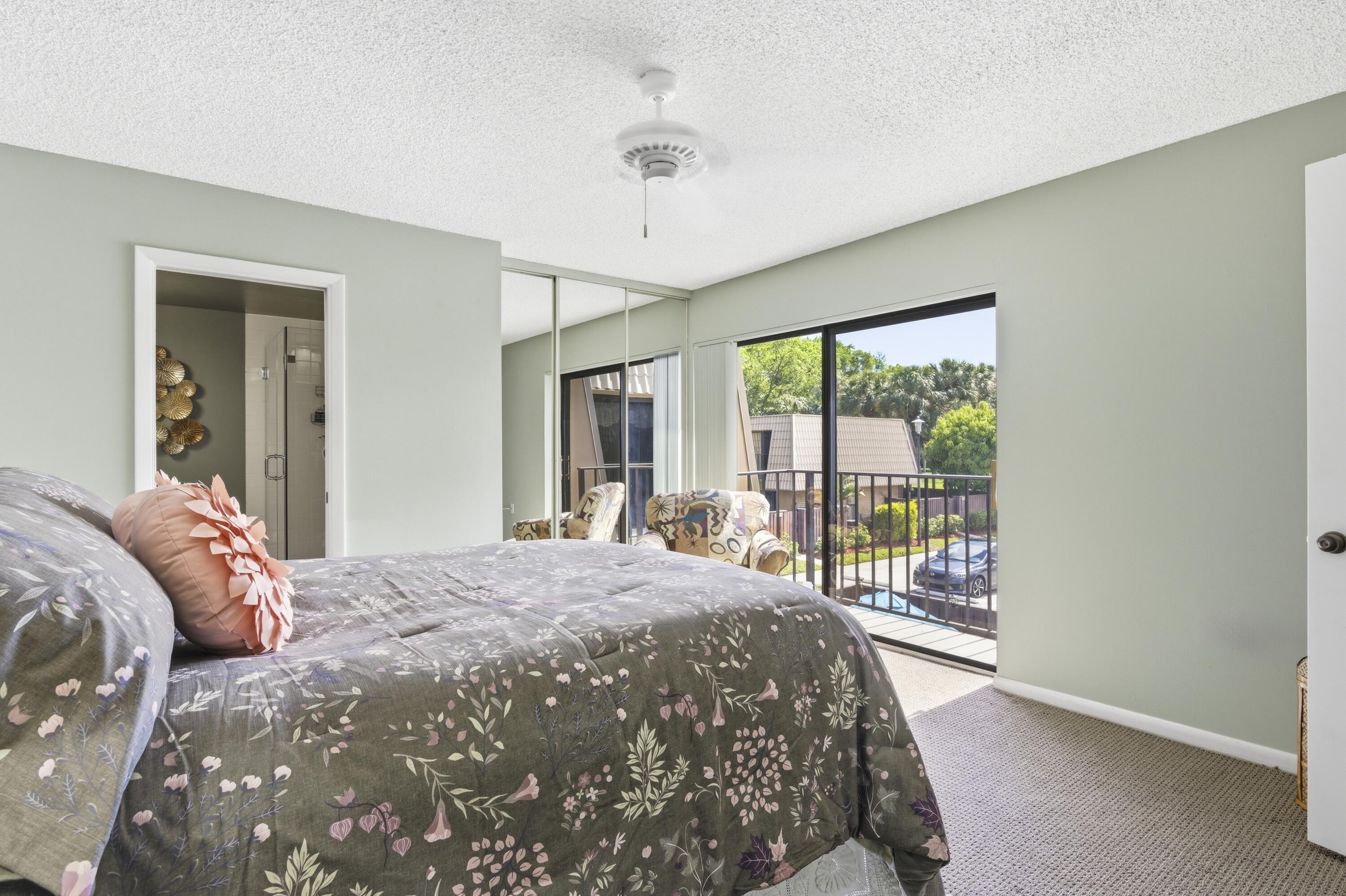 VILLAGE OF SANDALWOOD LAKES SOUTH - Residential