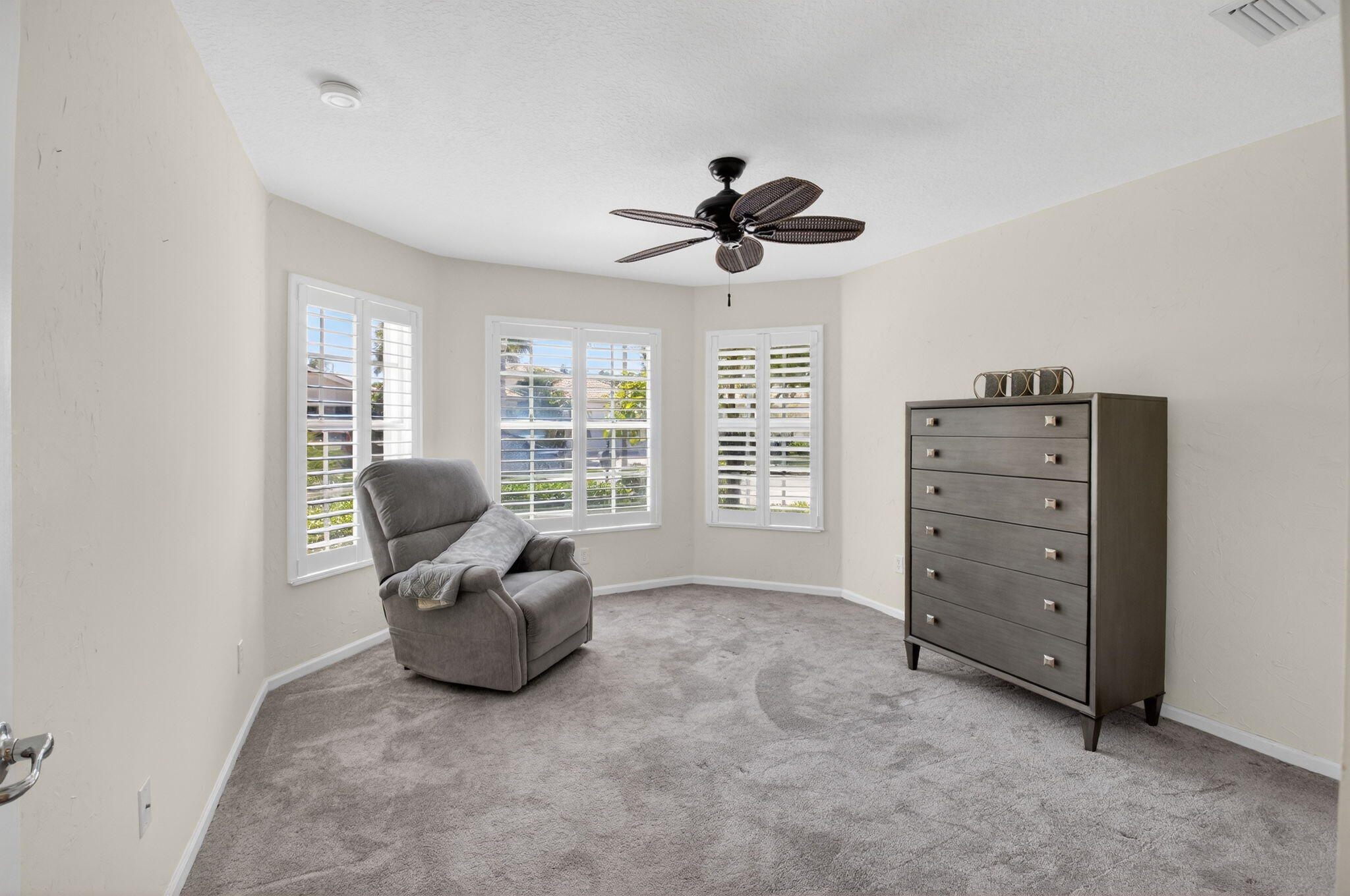 VALENCIA PALMS - Residential