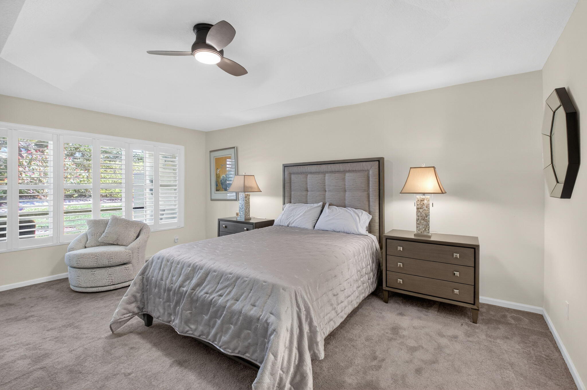 VALENCIA PALMS - Residential