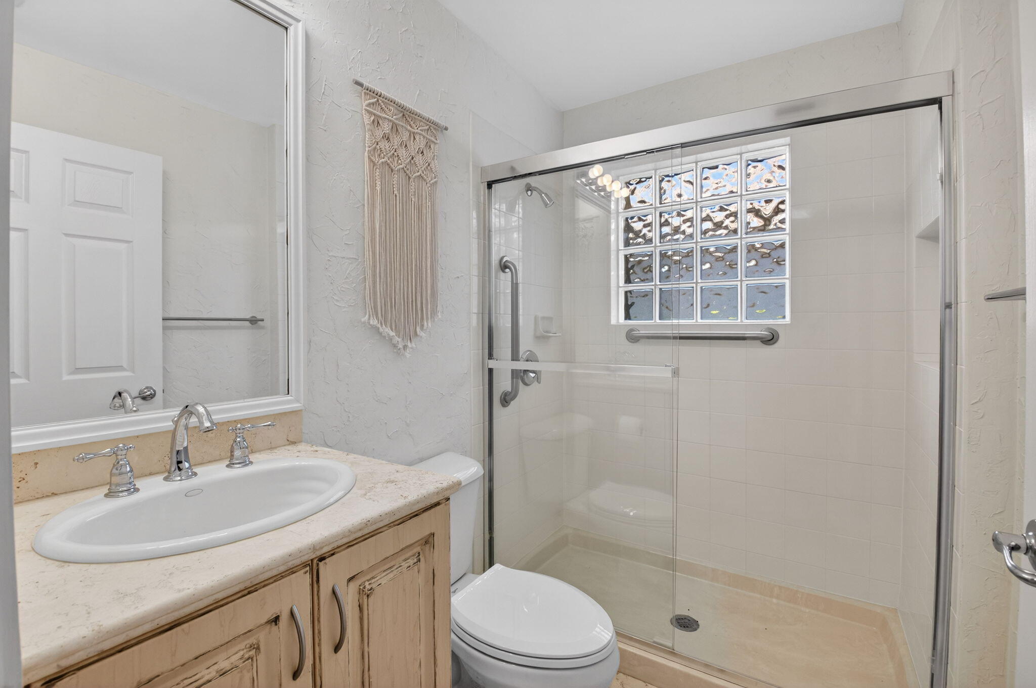 VALENCIA PALMS - Residential