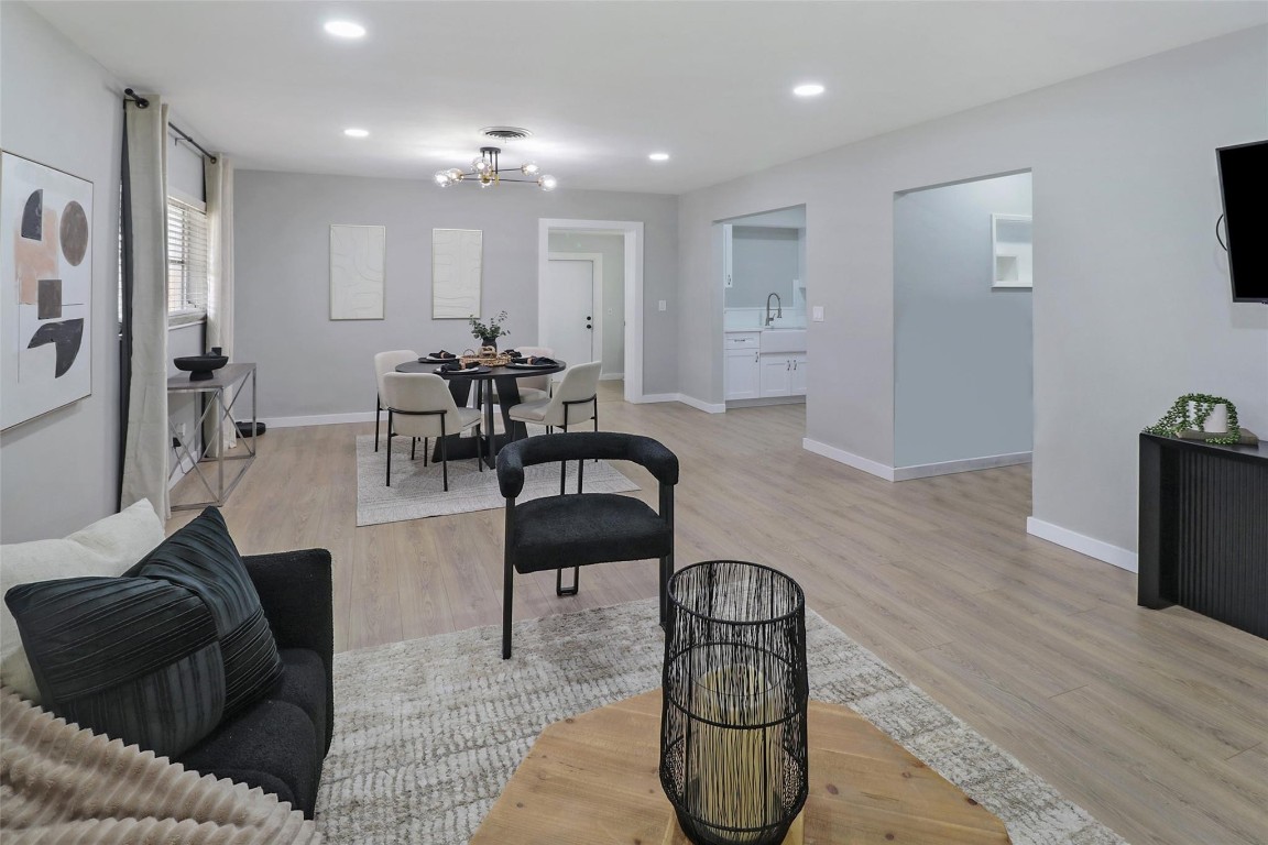 North Andrews Terrace 32- - Residential