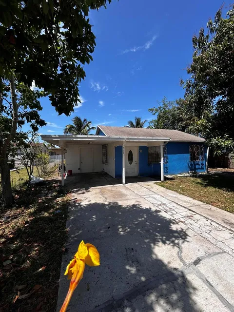 337 W Sagamore Avenue, Clewiston, FL MLS: R11086213