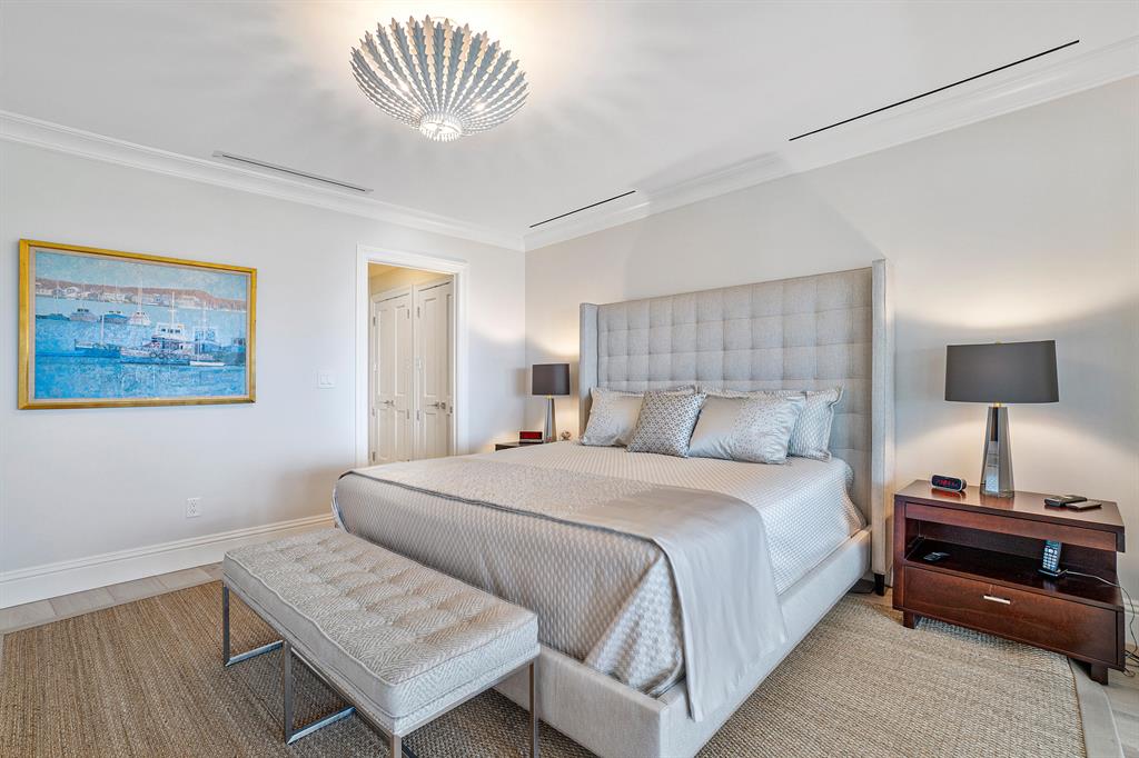 THREE HUNDRED SOUTH OCEAN - Residential