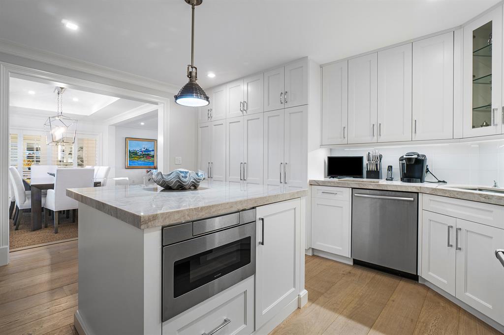 THREE HUNDRED SOUTH OCEAN - Residential