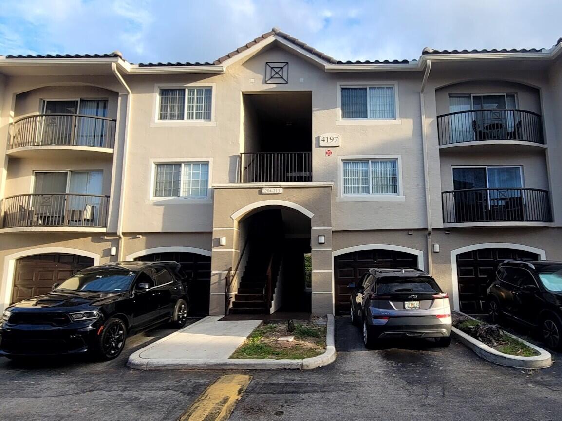 GRAND ISLES CONDO - Residential