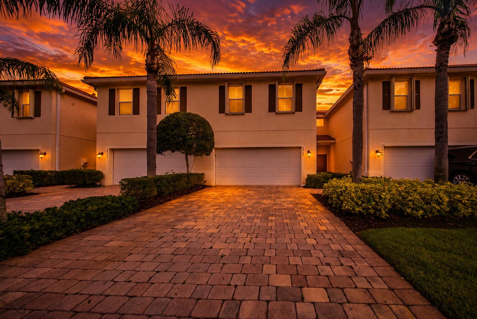 6463 Azura Lake Road