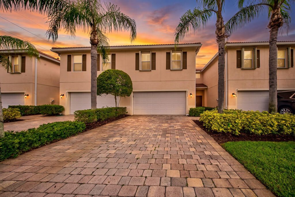 Photo of 6463 Azura Lake Road, Greenacres, FL 33463 (MLS # B26029207)
