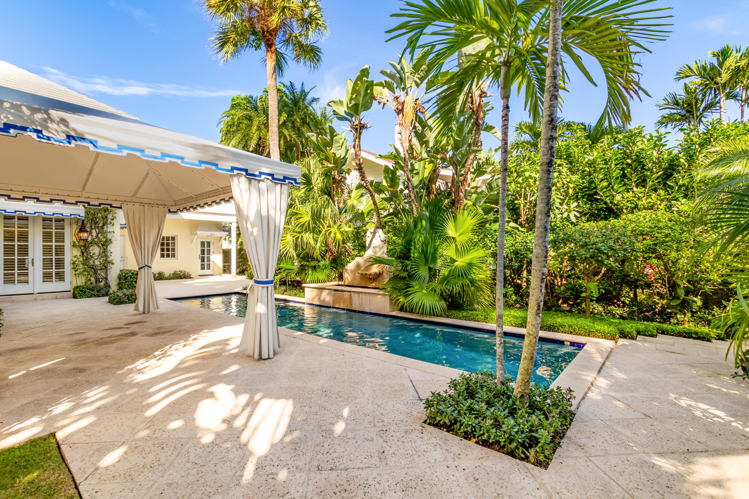 ROYAL PARK - Residential