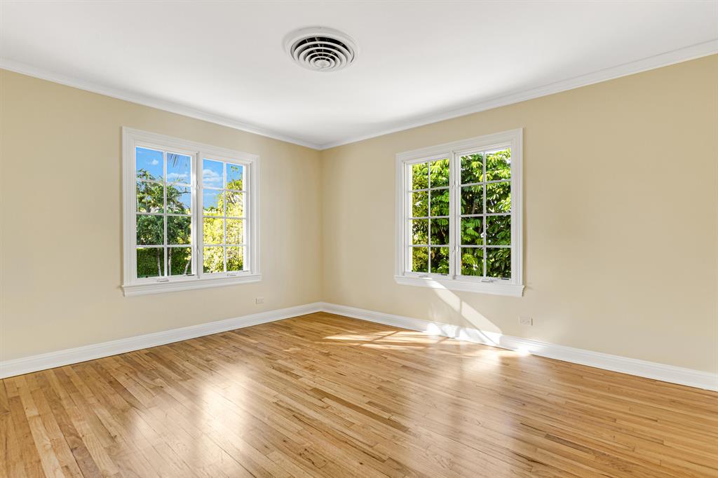 ROYAL PARK - Residential