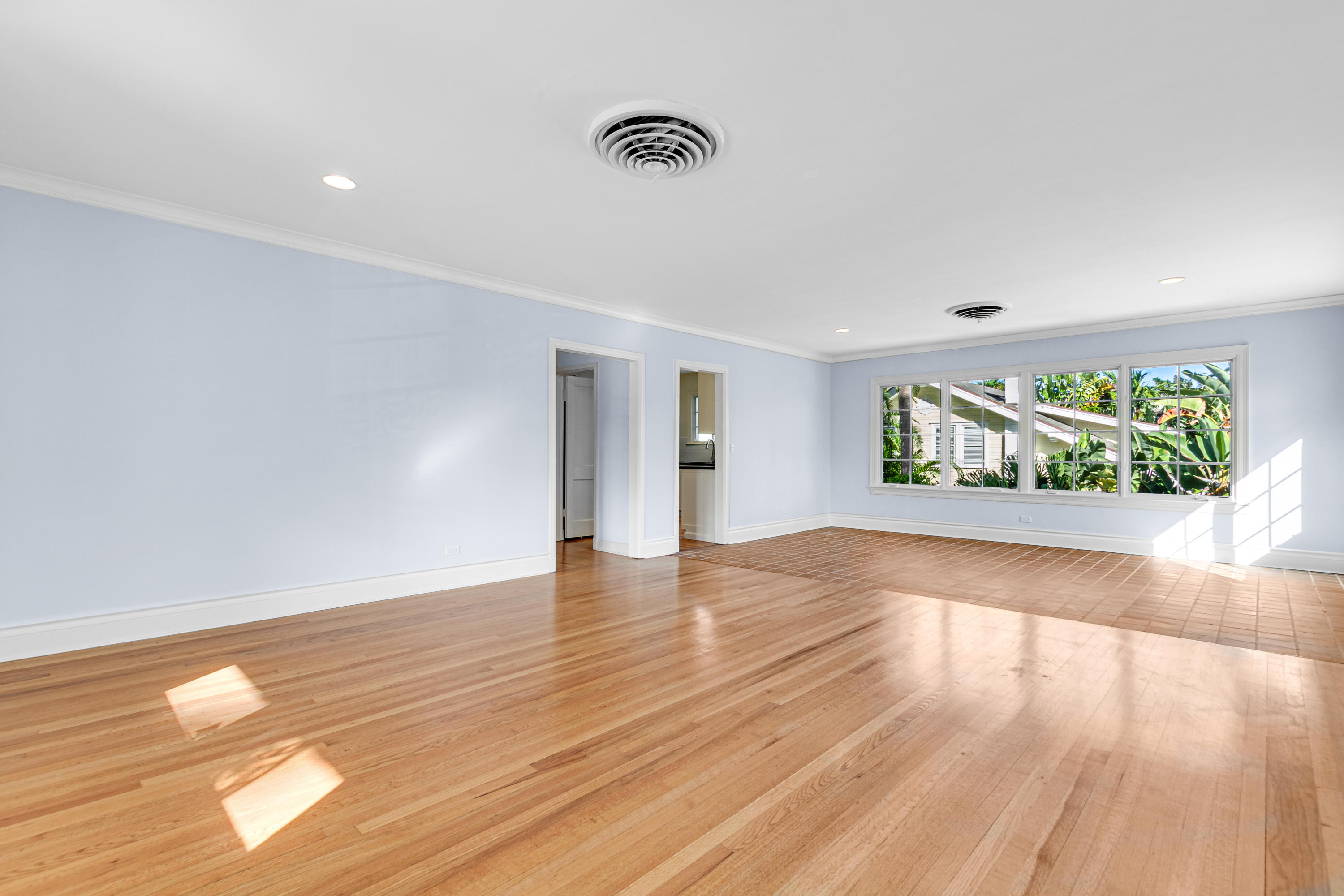 ROYAL PARK - Residential