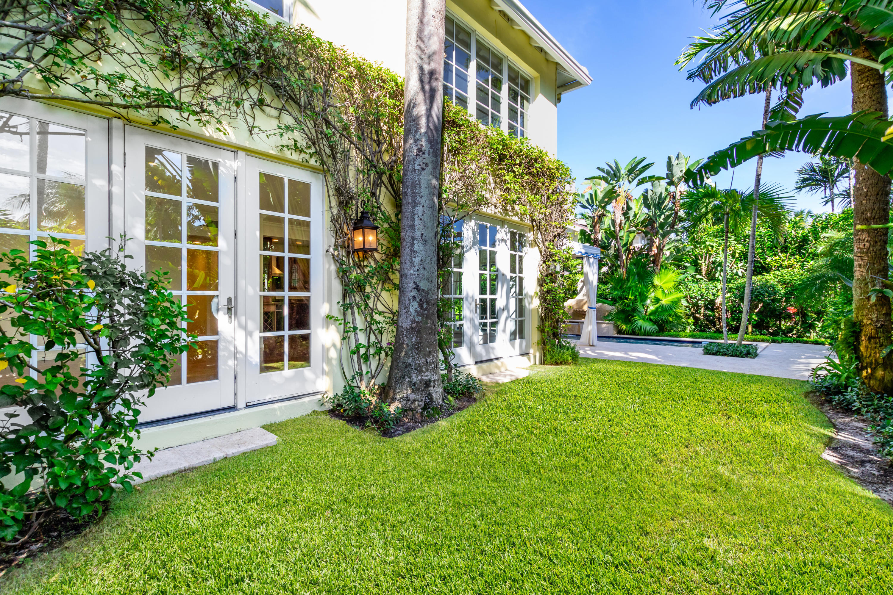 ROYAL PARK - Residential