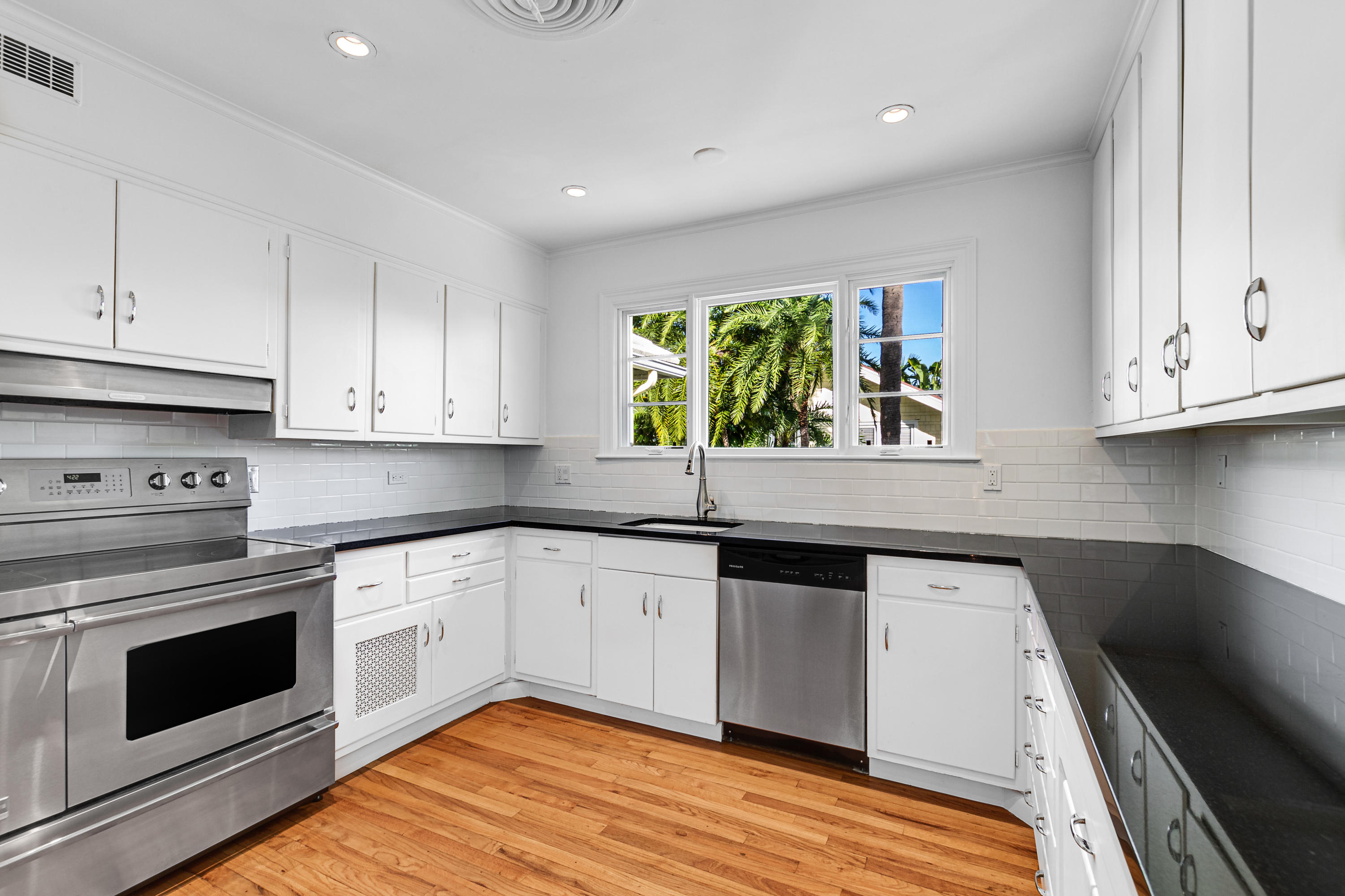 ROYAL PARK - Residential