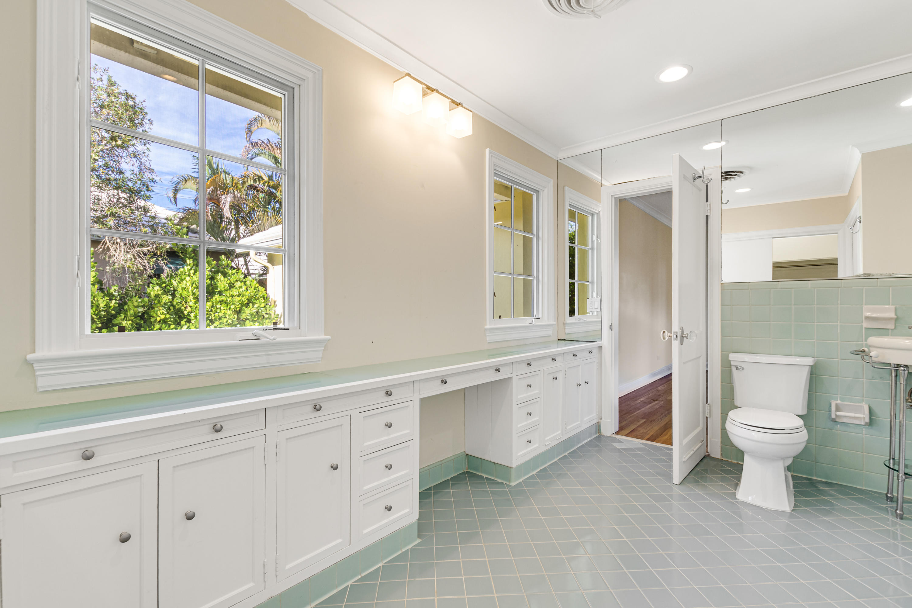 ROYAL PARK - Residential